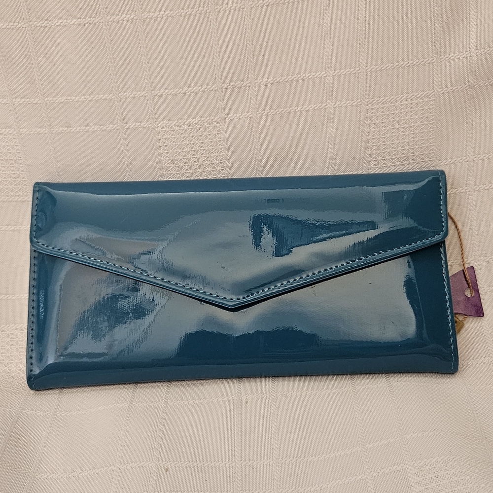 Retro Style Women's Tri Fold Clutch Wallet